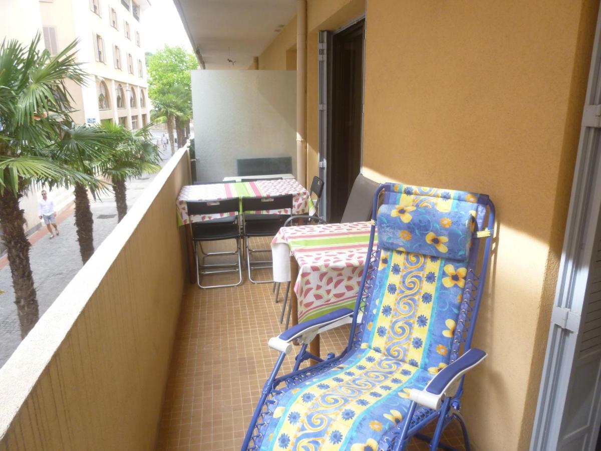 SANARY - Zone piétonne - GARAGE - CLIM - 2 chambres 4 à 6 personnes - WIFI Esterno foto
